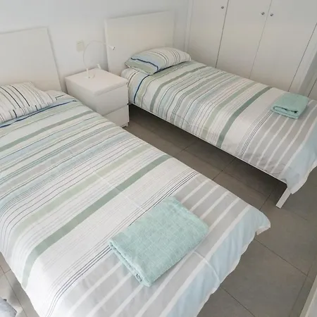Modern Sea View Duplex With Parking *