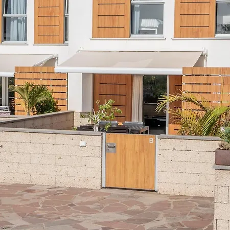 Modern Sea View Duplex With Parking *