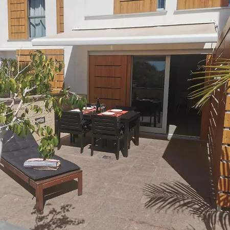 Apartment Modern Sea View Duplex With Parking *